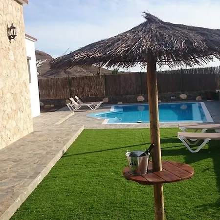 El Valle - Piscina Climatizada *