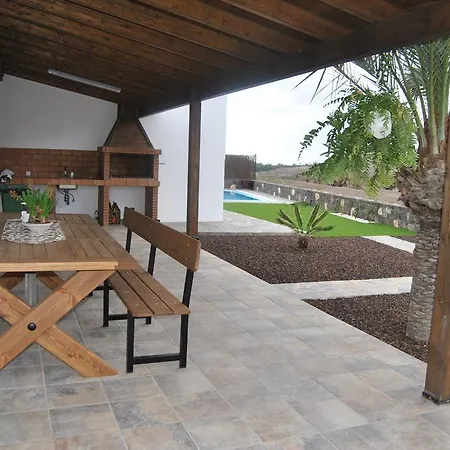 El Valle - Piscina Climatizada Ferienhaus *